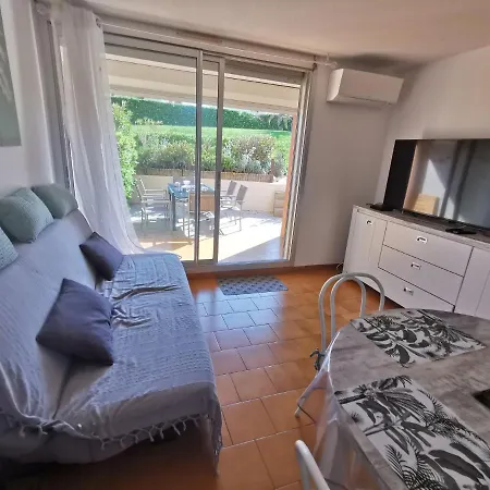 Апартаменти 023 Indes Galantes T3 Rez De Chaussee Climatisee, Piscine Et Avec Clim